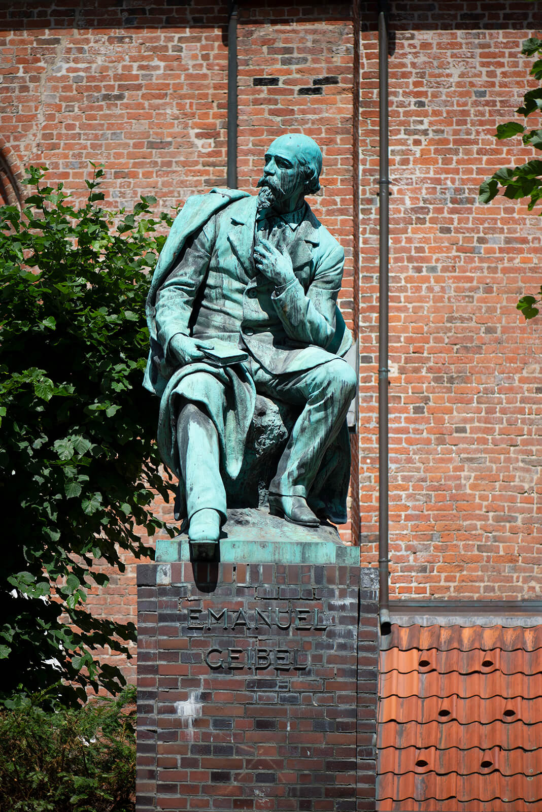 Hermann Volz: Denkmal für Emanuel Geibel (Foto: KUNST@SH/Jan Petersen, 2019)