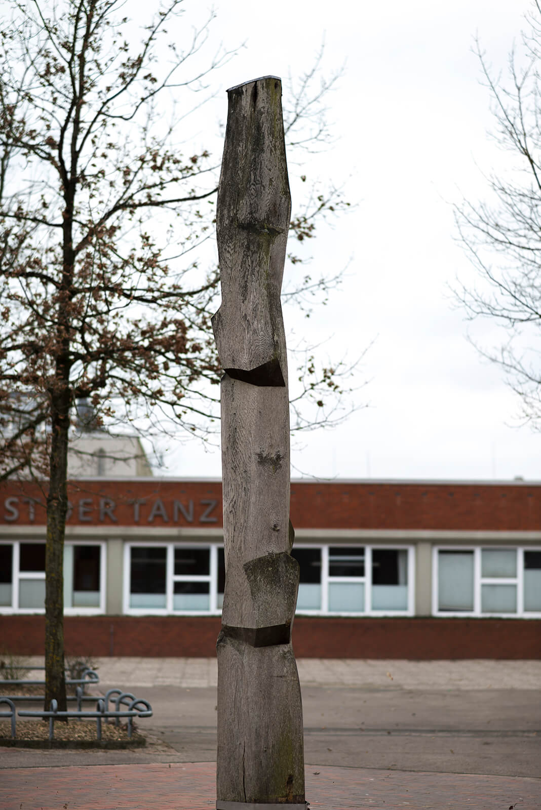 Manfred Sihle-Wissel: Stele (Foto: KUNST@SH/Jan Petersen, 2018)