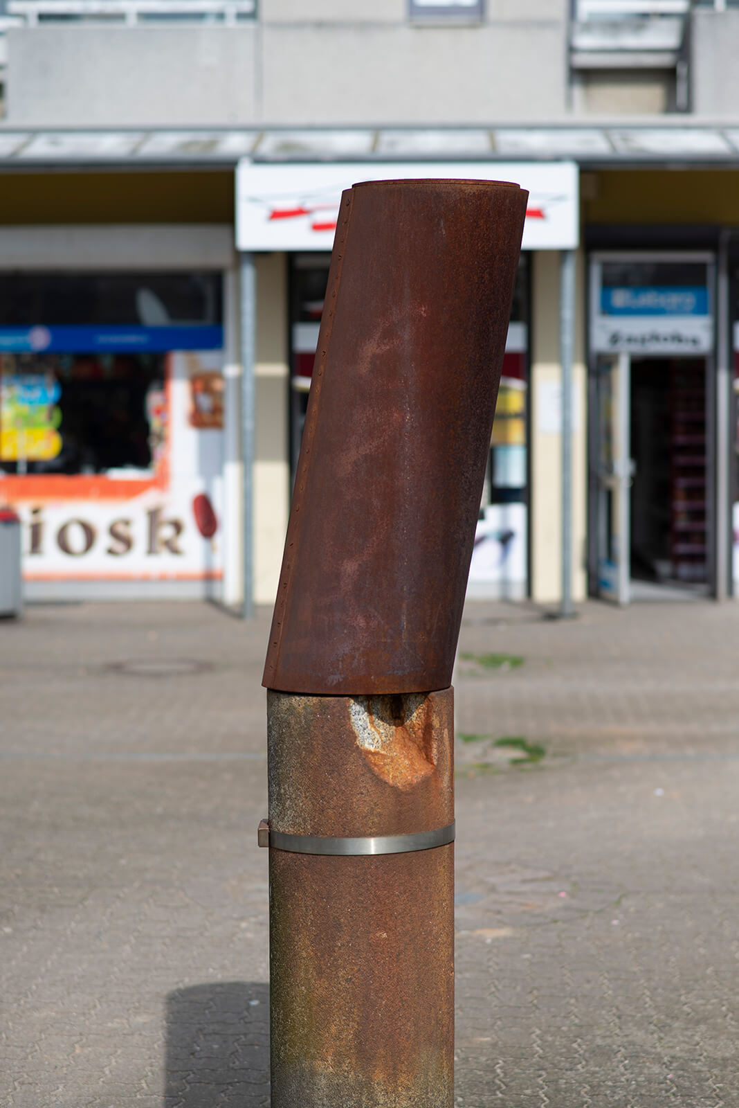 Elk Knaake: Wegmarke für Mümmelmannsberg (Foto: KUNST@SH/Jan Petersen, 2018)