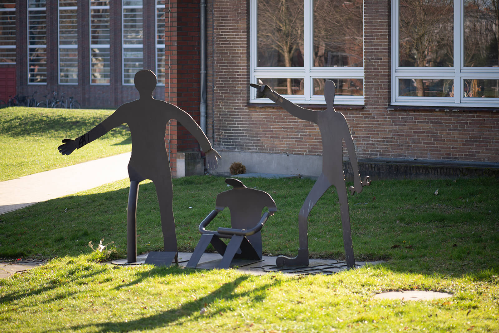 Auszubildende der Flender Werft: Jugendliche gemeinsam gegen Jugendarbeitslosigkeit (Foto: KUNST@SH/Jan Petersen, 2019)