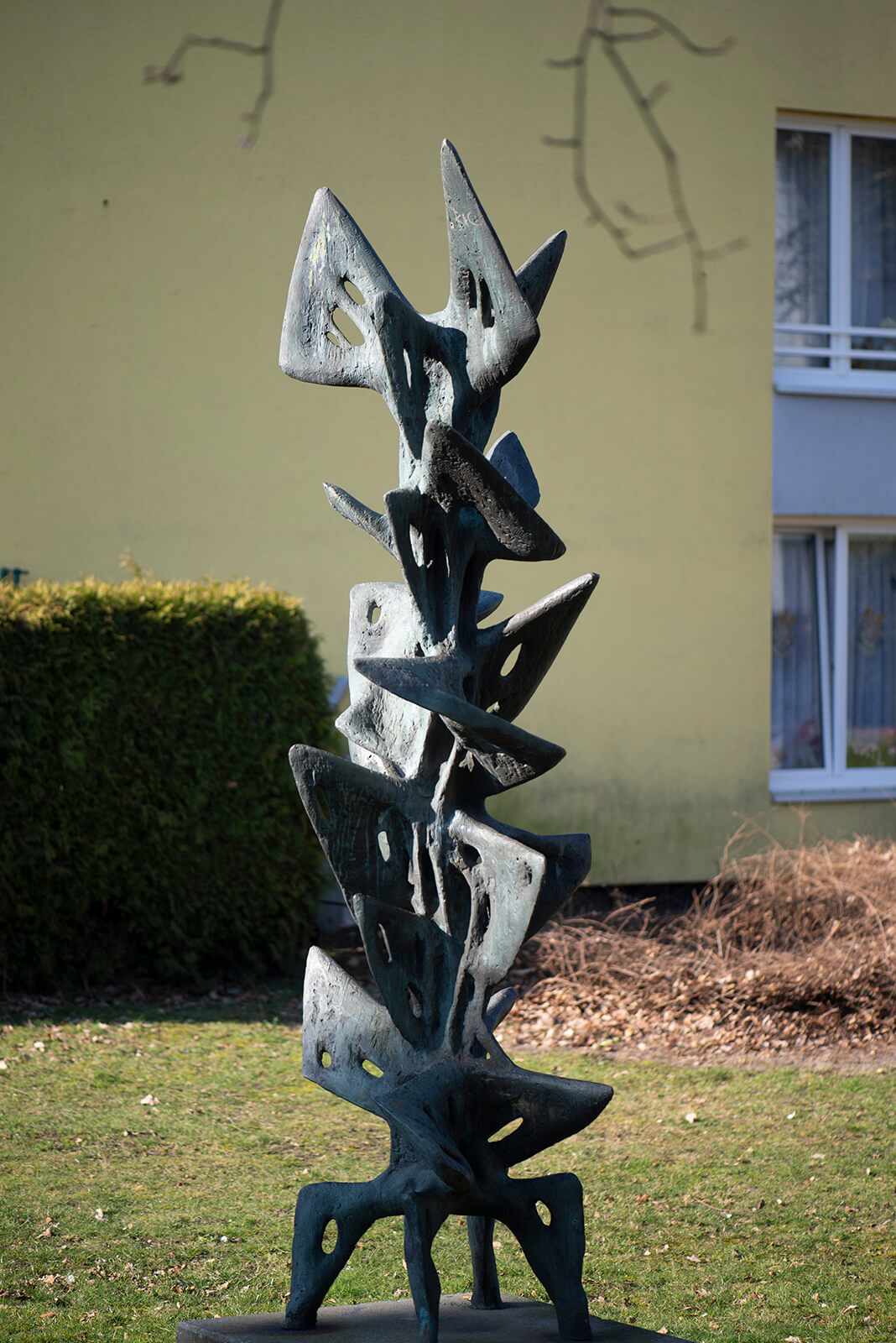 Karl Hartung: Flügelsäule (Foto: KUNST@SH/Jan Petersen, 2019)