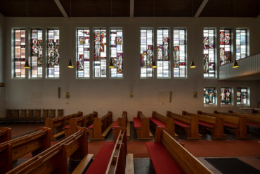 Claus Wallner: Fenster der St. Markus Kirche (Foto: KUNST@SH/Jan Petersen, 2019)