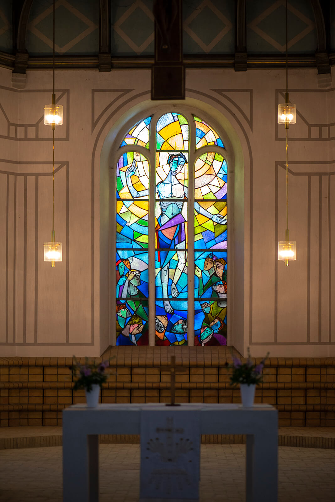 Carl Fey: Fenster der Nikolaikirche (Foto: KUNST@SH/Jan Petersen, 2019)