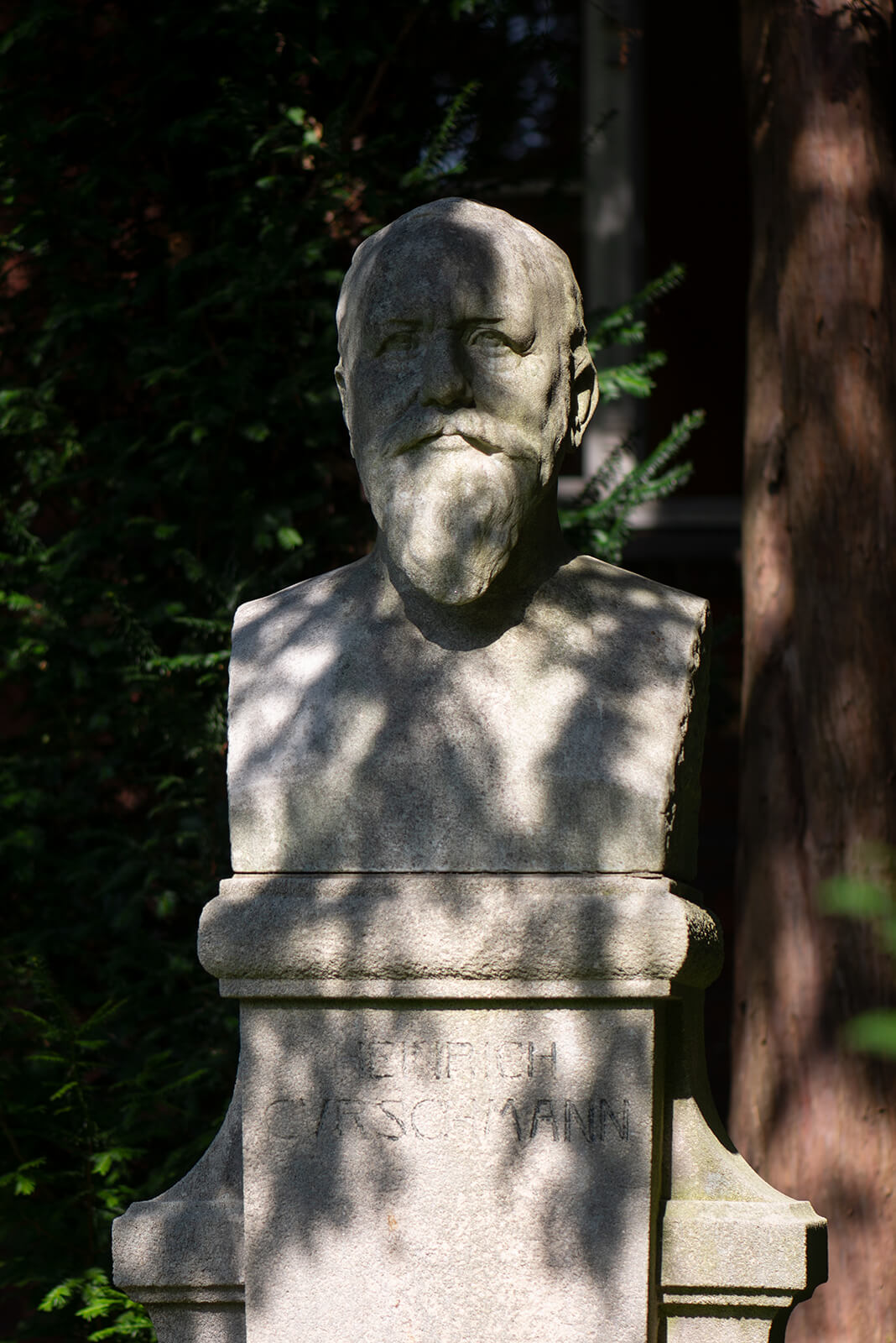 Max Lange: Büste Heinrich Curschmann (Foto: KUNST@SH/Jan Petersen, 2019)