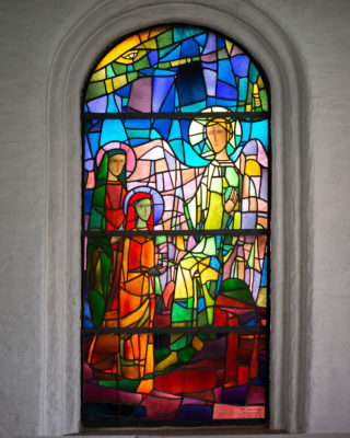 Dagmar Schulze-Ross: Buntglasfenster Sankt Jürgen (Foto: KUNST@SH/Jan Petersen, 2019)