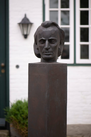 Manfred Sihle-Wissel: Denkmal für Johannes Brahms (Foto: KUNST@SH/Jan Petersen, 2019)