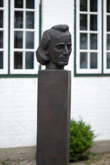 Manfred Sihle-Wissel: Denkmal für Johannes Brahms (Foto: KUNST@SH/Jan Petersen, 2019)