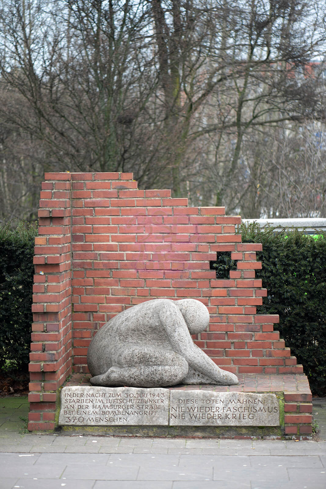 Hildegard Huza: Mahnmal für die Bombenopfer (Foto: KUNST@SH/Jan Petersen, 2020)