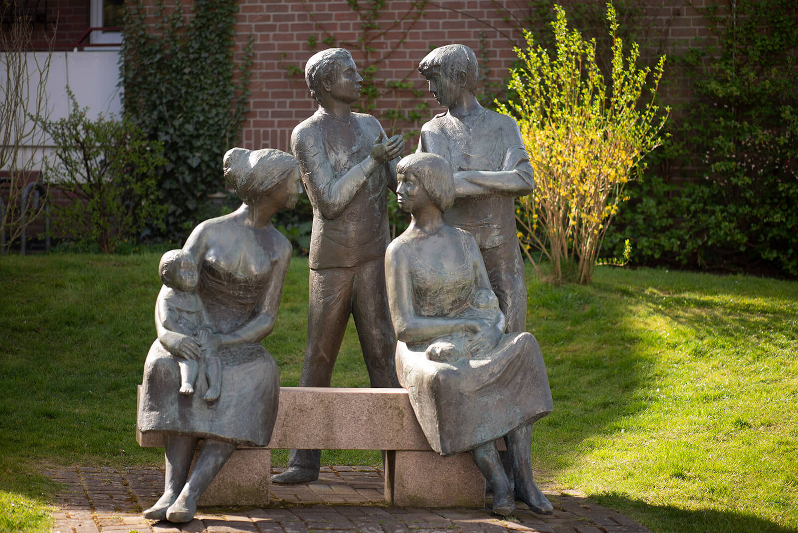 Karlheinz Goedtke: Nachbarn im Gespräch (Foto: KUNST@SH/Jan Petersen, 2020)