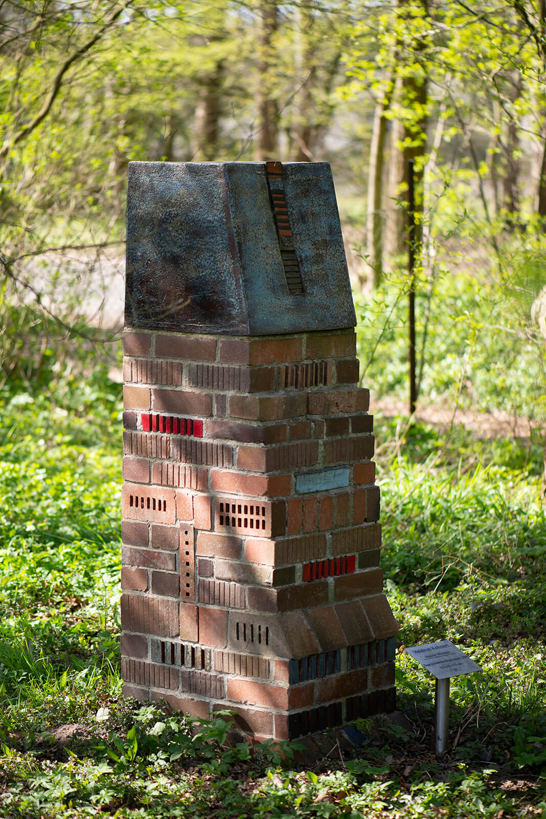 Heidrun Kohnert: Kleiner Wächter (Foto: KUNST@SH/Jan Petersen, 2020)