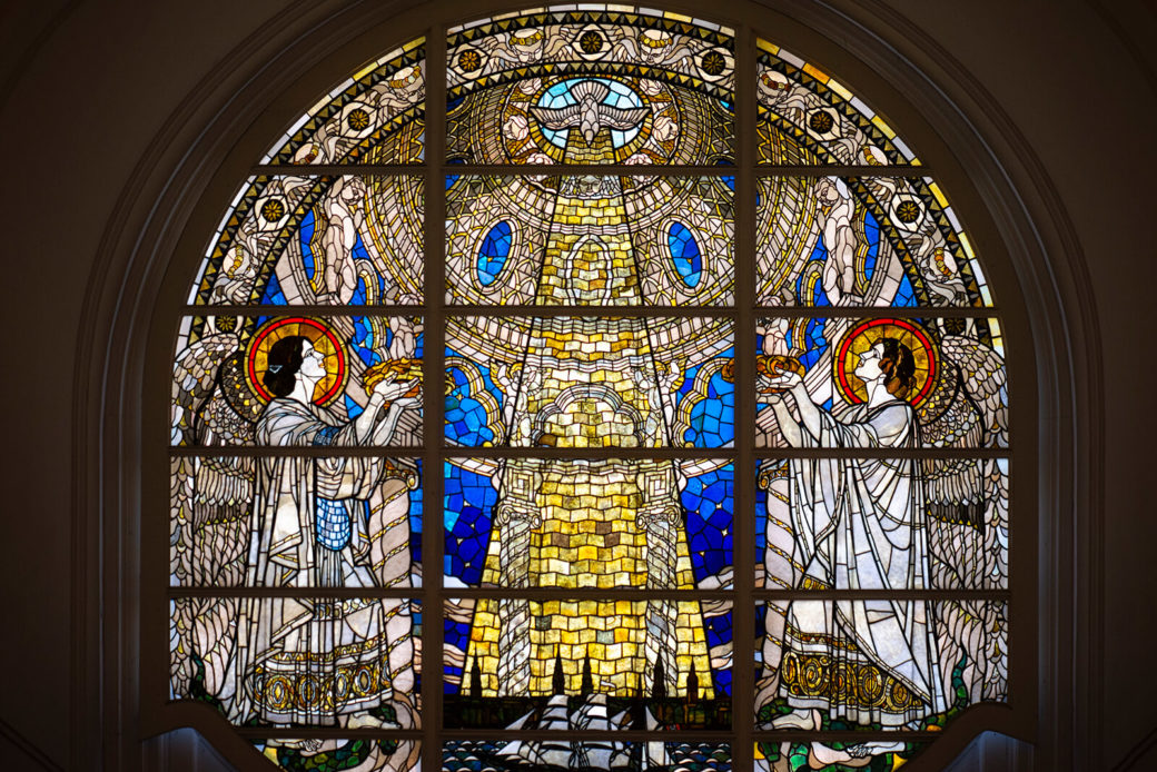 August Vogel: Tympanonfenster St. Michaelis (Foto: KUNST@SH/Jan Petersen, 2020)