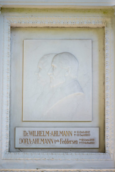 Adolf Brütt und Heinrich Moldenschardt: Grabmal Ahlmann (Foto: KUNST@SH/Jan Petersen, 2020)