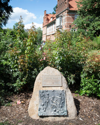 Maria Pirwitz: Gedenkstein für Johannes Brahms (Foto: KUNST@SH/Jan Petersen, 2020)
