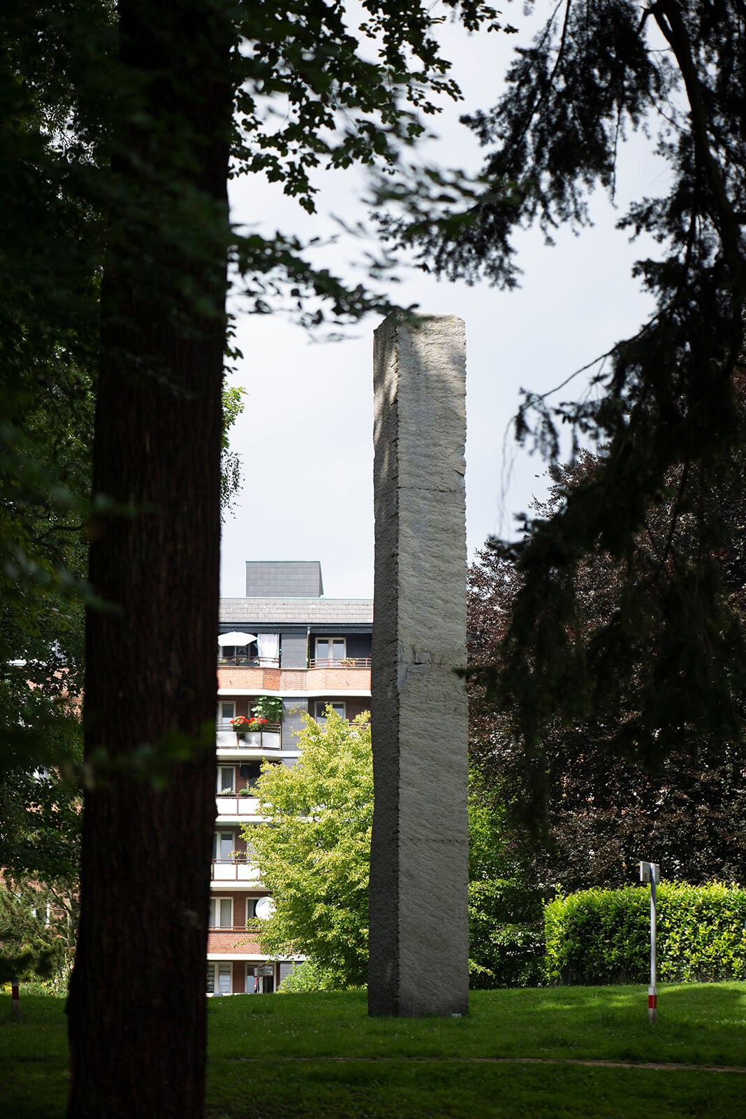 Ulrich Rückriem: Säule (Foto: KUNST@SH/Jan Petersen, 2020)