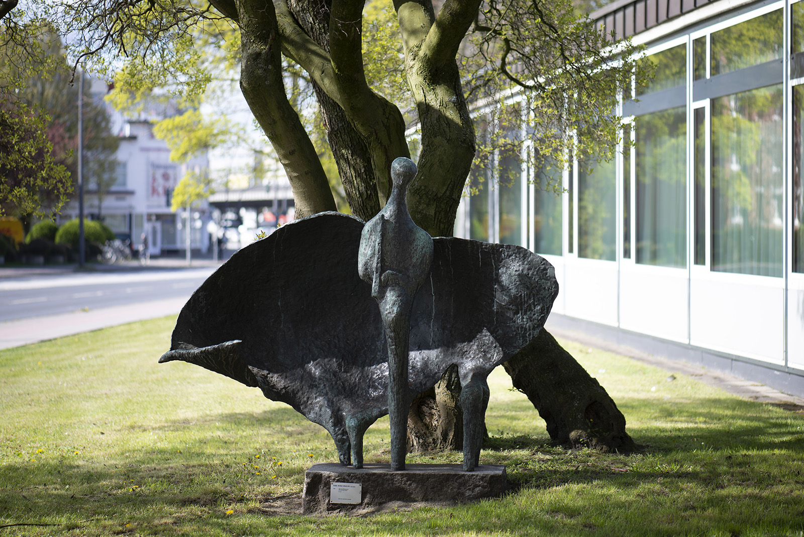 Karl Heinz Engelin: Flötenspieler mit Stier (Foto: KUNST@SH/Jan Petersen, 2021)