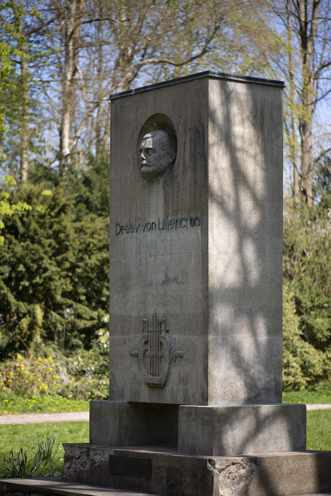 Arthur Wiechert: Denkmal für Detlev von Liliencron (Foto: KUNST@SH/Jan Petersen, 2021)