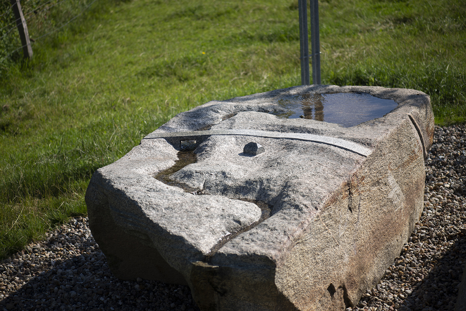 Rainer Fest: Brunnen für Bissee (Foto: KUNST@SH/Jan Petersen, 2021)