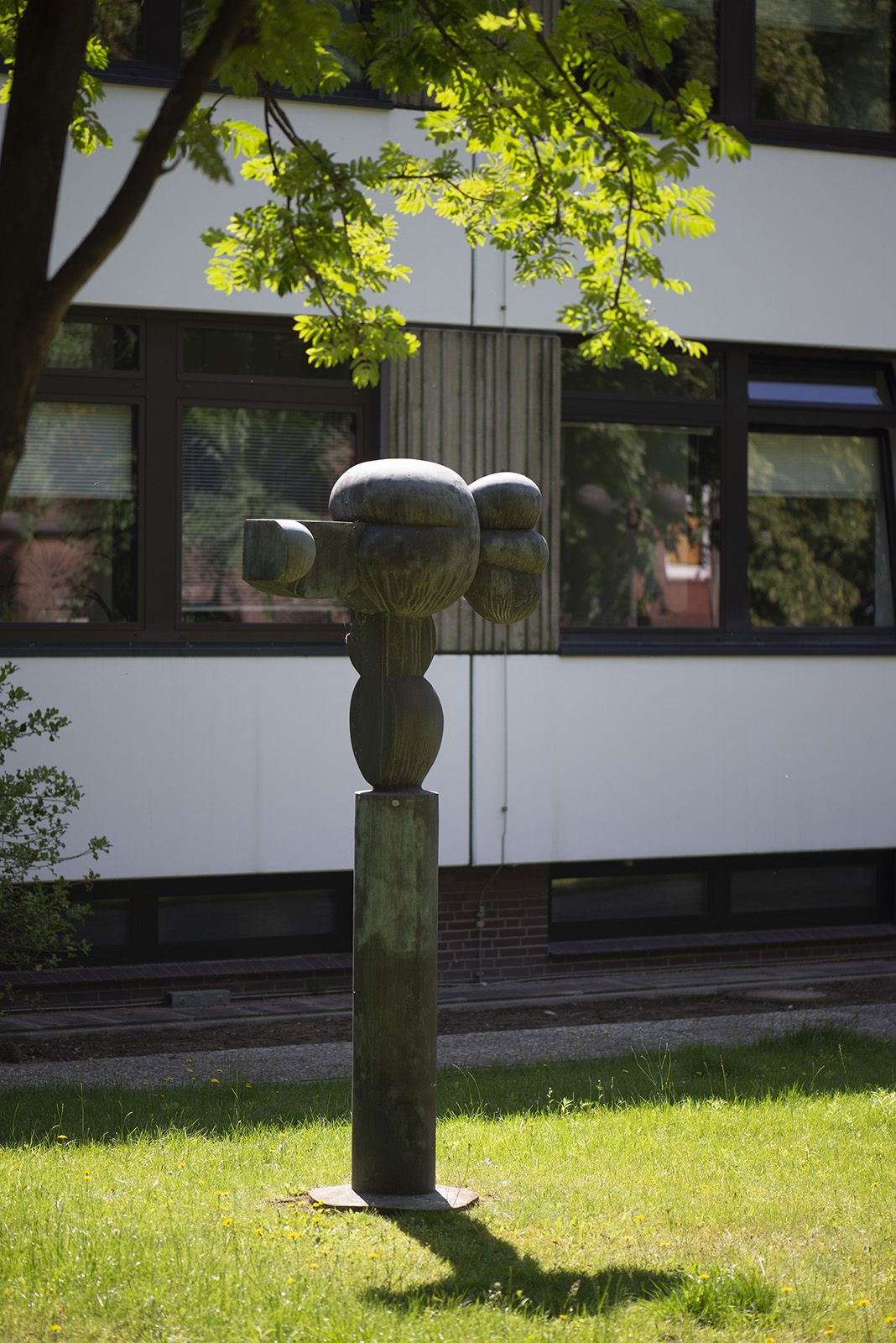 Georg Engst: Formen im Gleichgewicht (Foto: KUNST@SH/Jan Petersen, 2021)