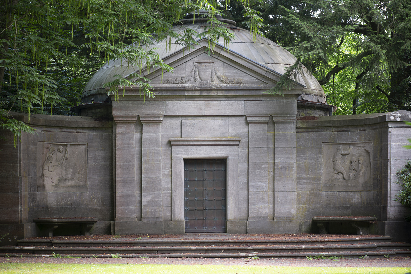 Adolf von Hildebrand: Mausoleum Familie Martius (Foto: KUNST@SH/Jan Petersen, 2021)