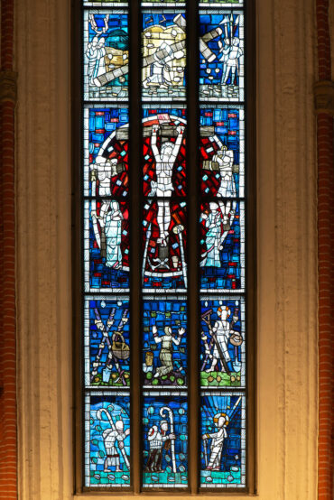 Charles Crodel: Vier Buntglasfenster in St. Jacobi (Foto: KUNST@SH/Jan Petersen, 2021)