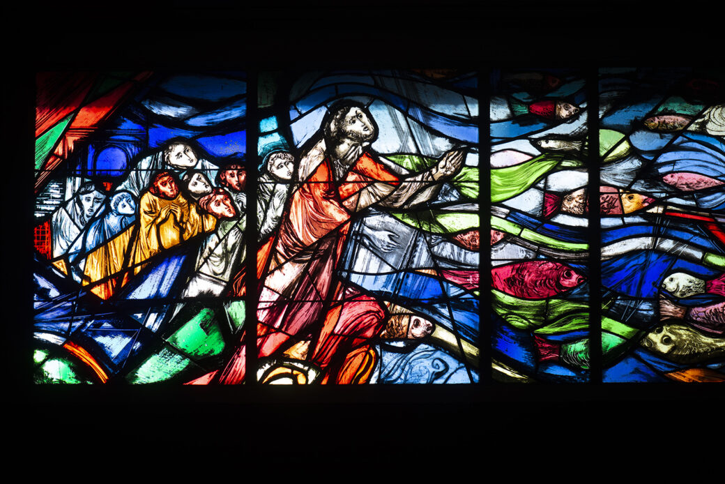 Blasius Spreng: Buntglasfenster der St. Petrus Kirche (Foto: Jan Petersen / Kunst@SH, 2021)