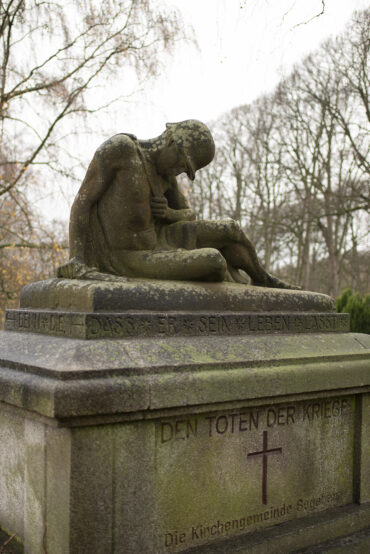Heinrich Mißfeldt: Kriegerdenkmal Bad Segeberg (Foto: Kunst@SH/Jan Petersen, 2021)