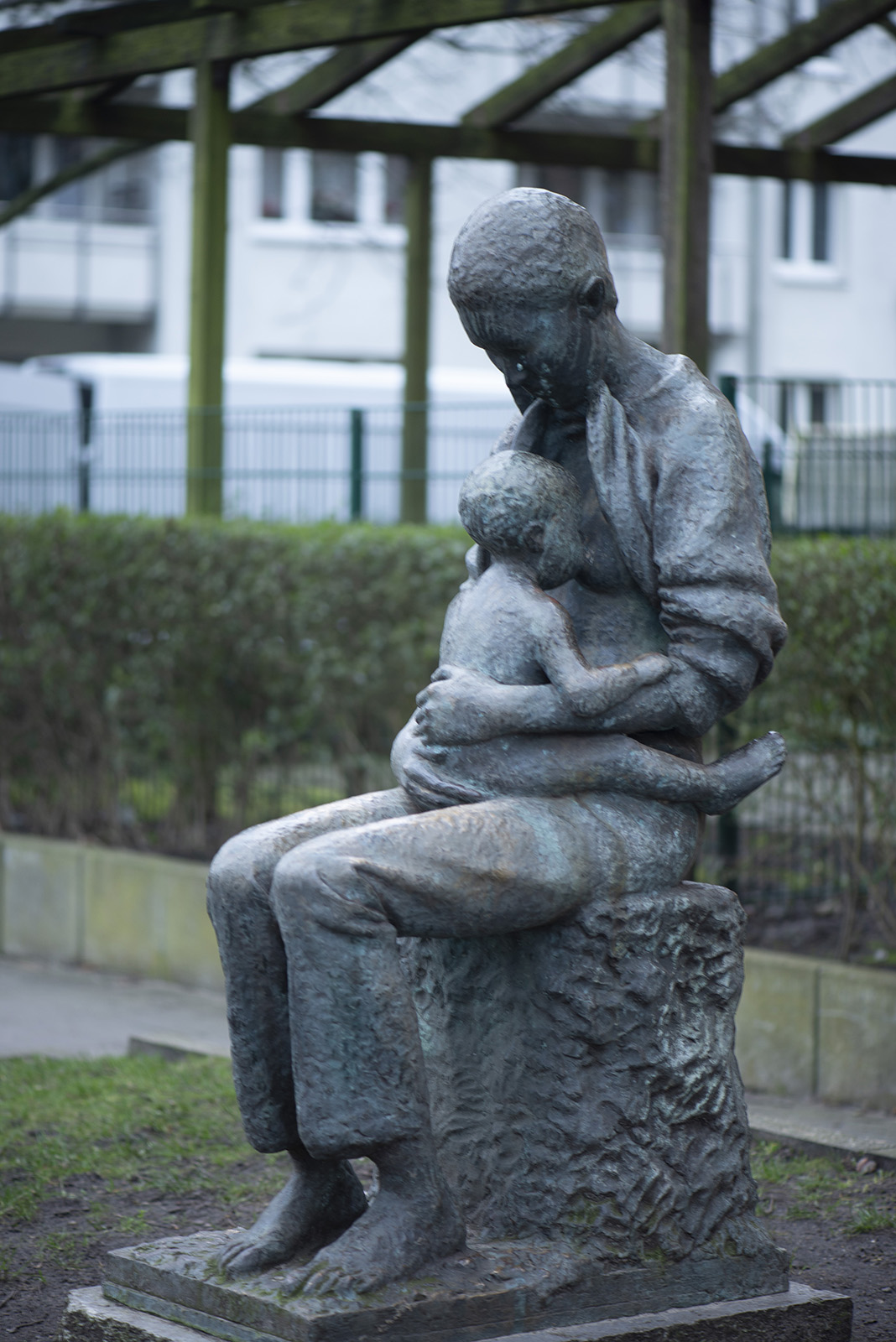 Bernd Stöcker: Mutter mit Kind (Foto: Kunst@SH/Jan Petersen, 2022)