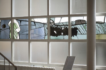 Ekkehard Thieme: Glasfenster (Foto: KUNST@SH/Jan Petersen, 2022)