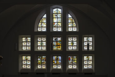 Albert Klingner: Glasfenster St. Petri (Foto: Kunst@SH/Jan Petersen, 2022)