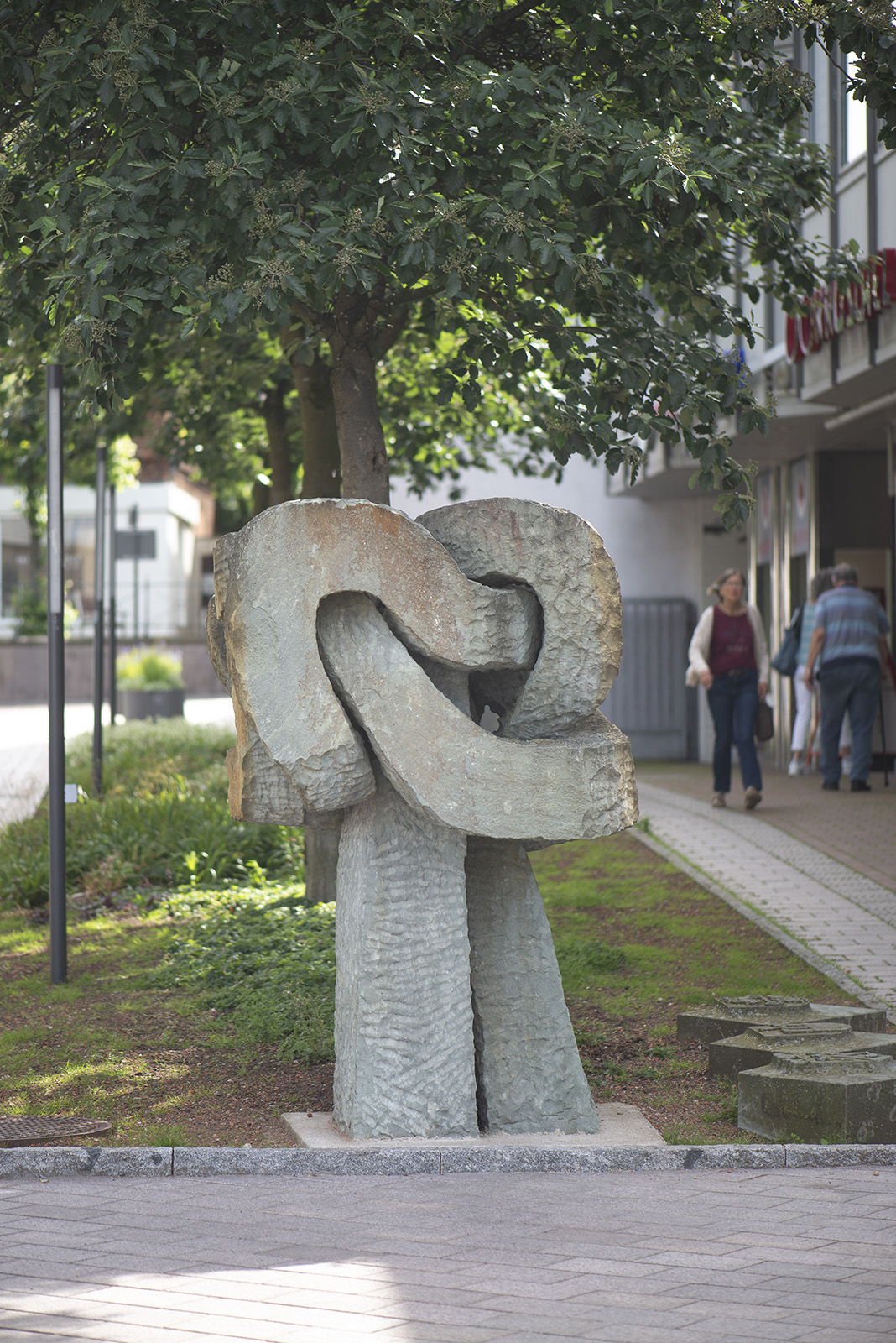 Jo Kley: Chinesischer Liebesknoten (Foto: KUNST@SH/Jan Petersen, 2022)