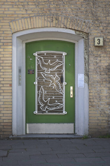 Andreas Nowack: Vier Eingangstüren mit Schmiedearbeiten (Foto: KUNST@SH/Jan Petersen, 2022)