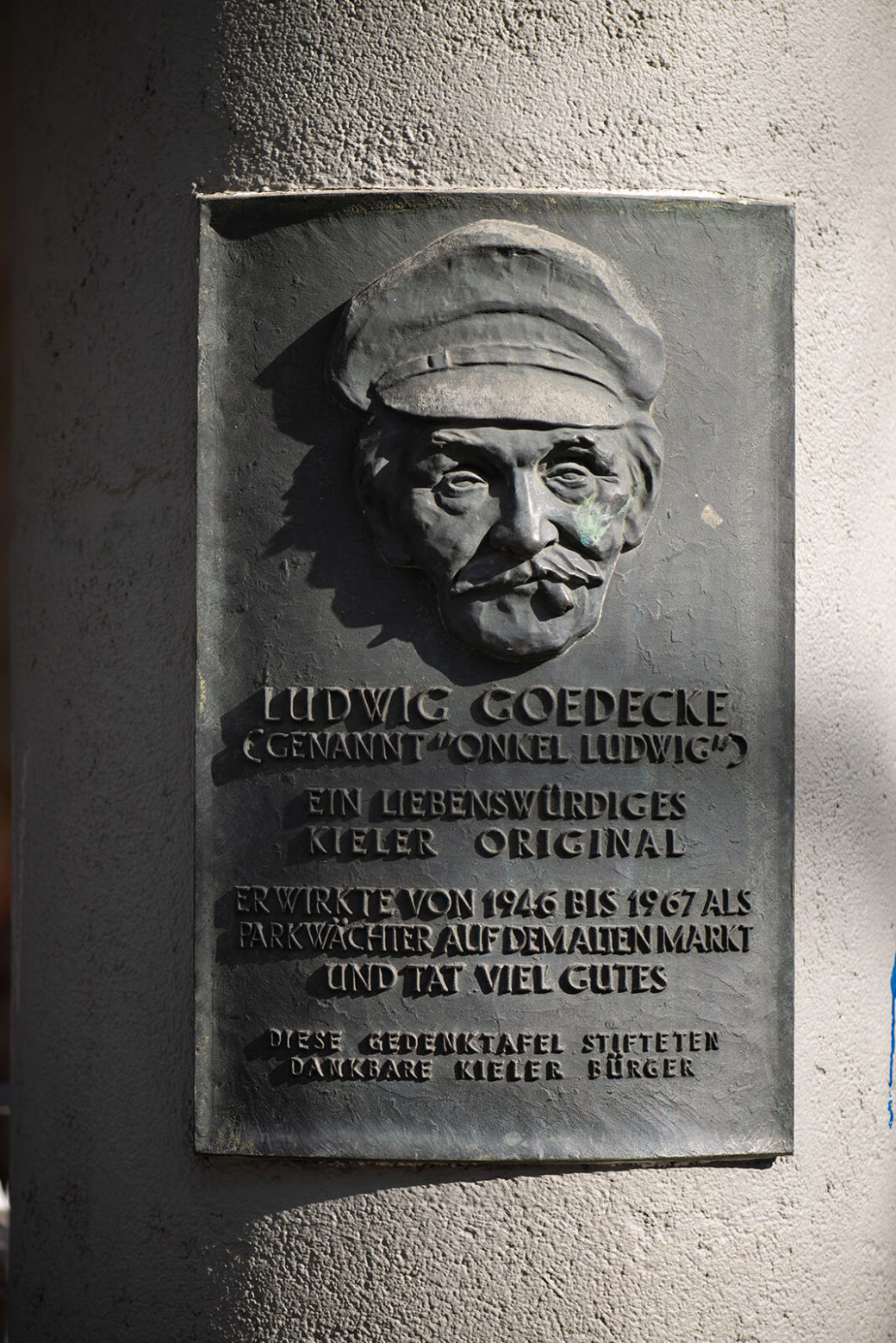 Waldemar Gerwin-Cranz: Gedenktafel für Ludwig Goedecke (Foto: KUNST@SH/Jan Petersen, 2019)