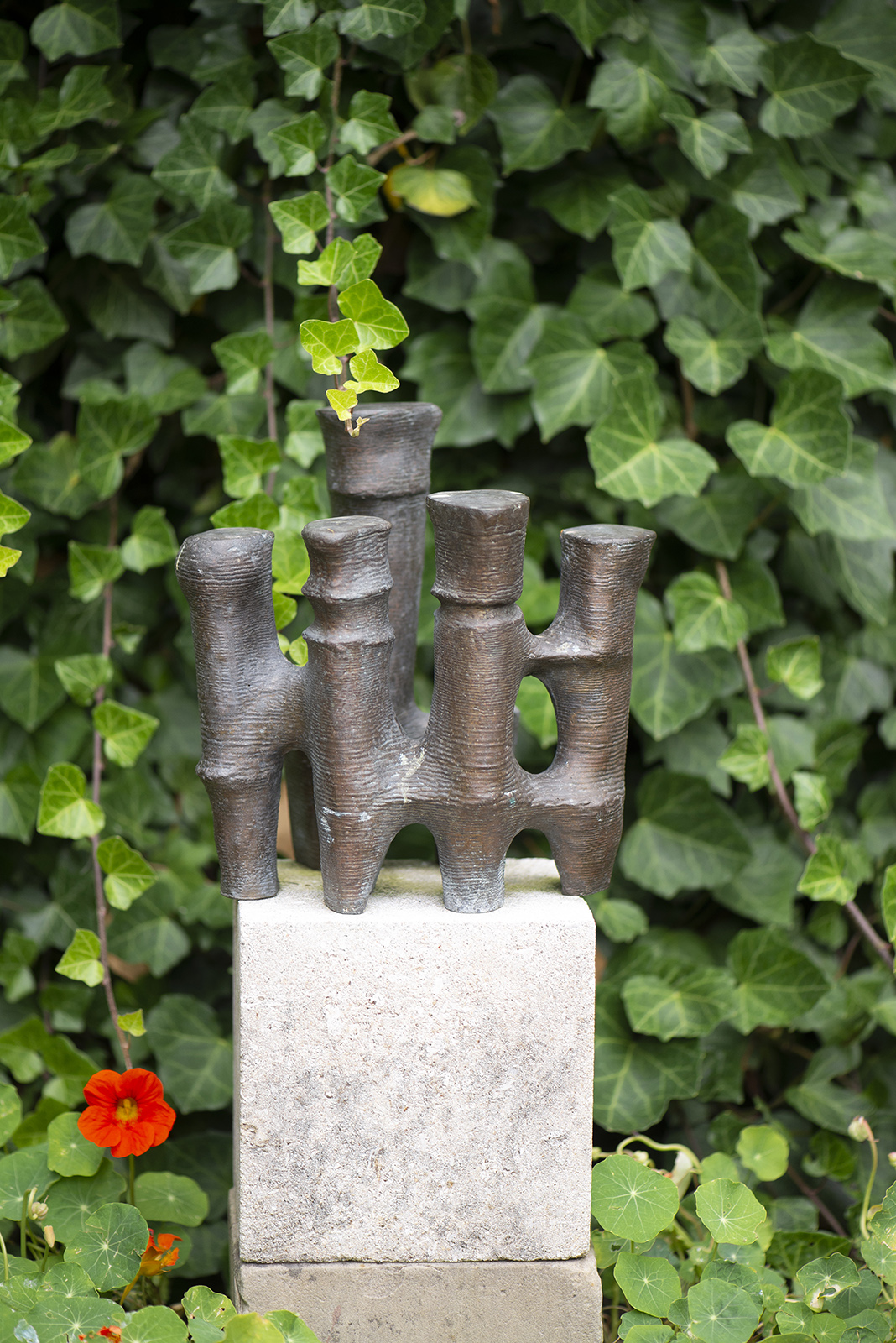 Karl Heinz Engelin: Die Hand des Corbusier II (Foto: KUNST@SH/Jan Petersen, 2022)