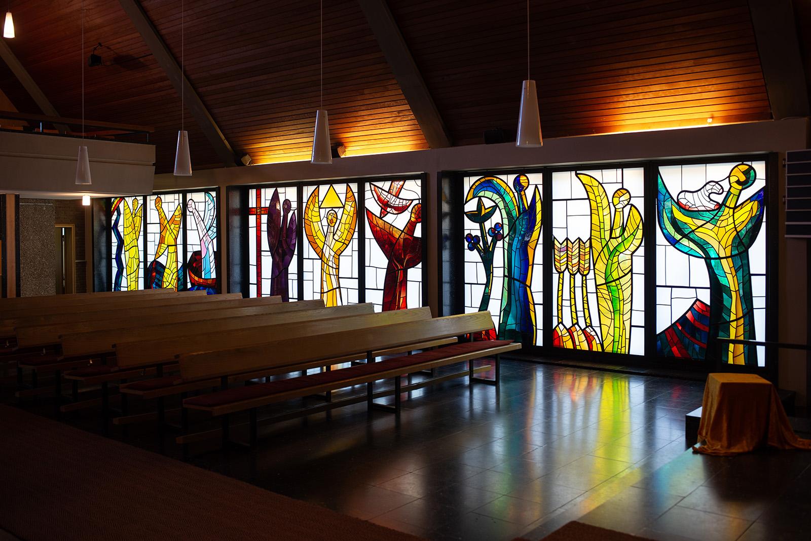 Ulrich Lindow: Fenster der Johanneskirche (Foto: KUNST@SH/Jan Petersen, 2023)