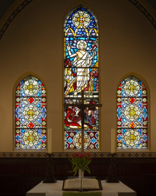 Christel Kuball: Altarfenster der Martinskirche (Foto: KUNST@SH/Jan Petersen, 2022)