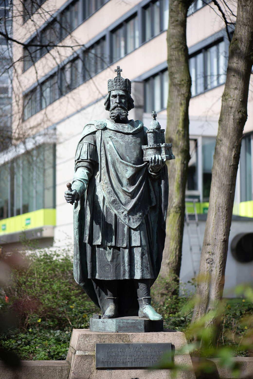 Engelbert Peiffer: Kaiser Karl und vier Wappenlöwen (Foto: KUNST@SH/Jan Petersen, 2024)