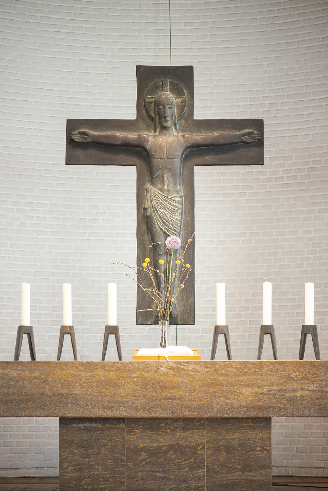 Fritz Fleer: Christus (Foto: KUNST@SH/Jan Petersen, 2023)