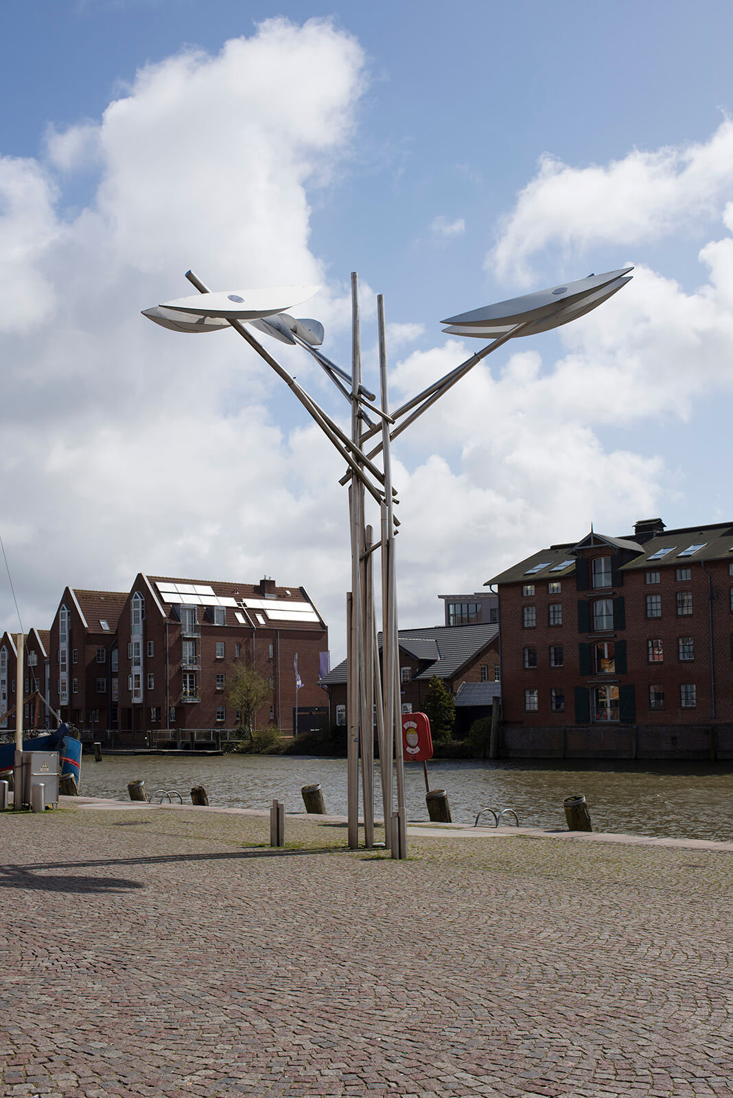 Hans-Michael Kissel: Kinetische Skulptur (Foto: KUNST@SH/Jan Petersen, 2016)