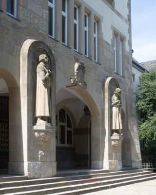 Otto Stichling: Luther und Kopernikus (Foto: Kunst@SH/Jan Petersen, 2024)