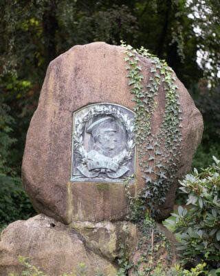 Karl Garbers: Gedenkstein für Helmuth Karl Bernhard von Moltke (Foto: Kunst@SH/Jan Petersen, 2024)