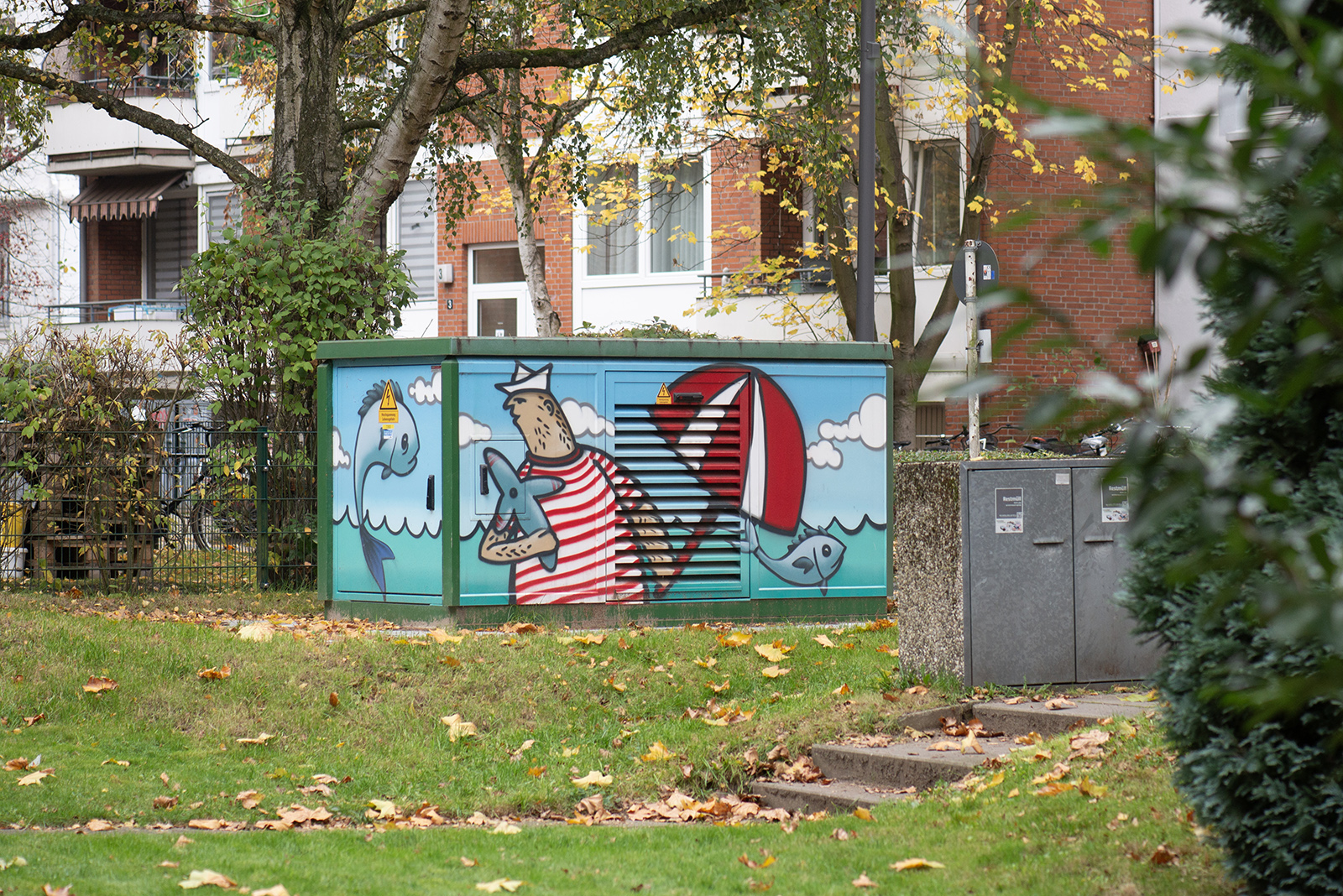 Verteilerkasten in der Gravensteiner Straße (Foto: Kunst@SH/Jan Petersen, 2024)